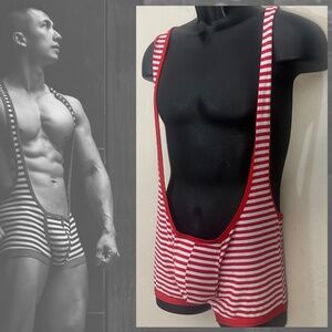 F Plus R Singlet XL skintight fit runs small Gently worn 80% polyamide